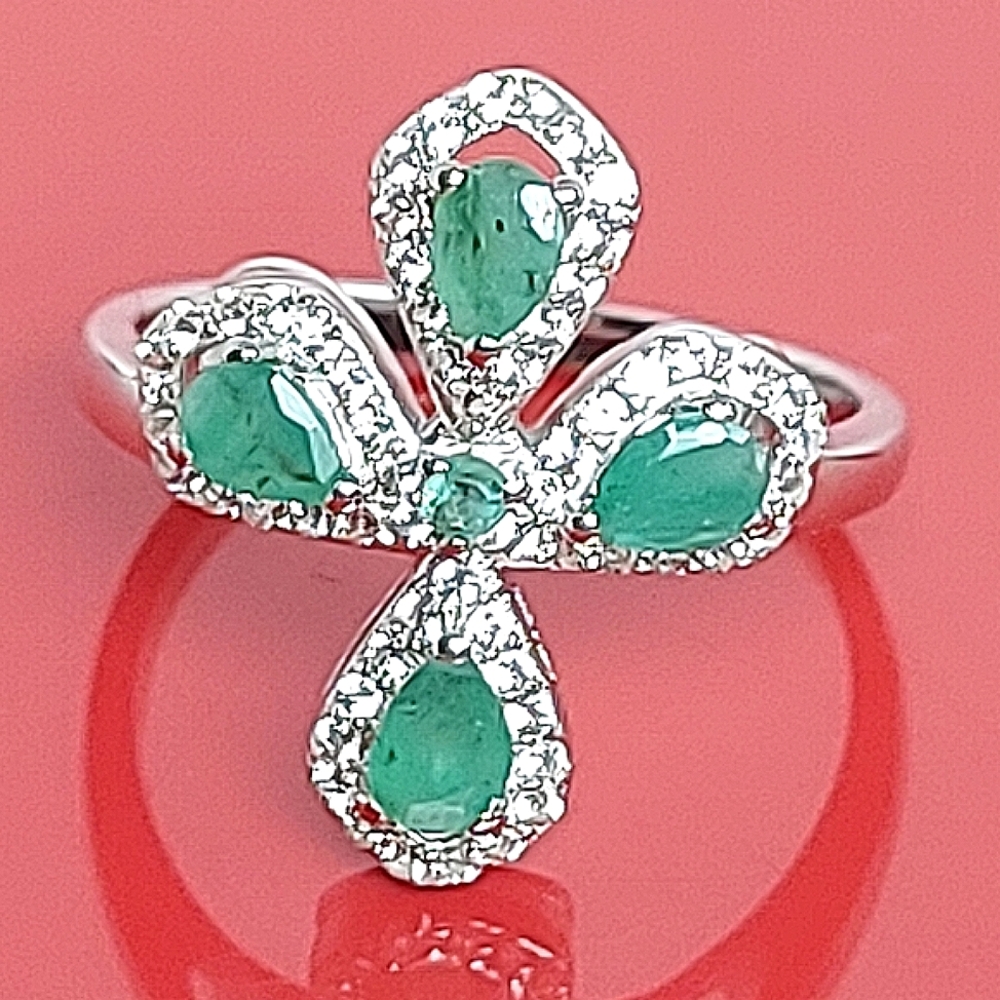 Natural Green Emerald 4x3mm‎ & White Topaz 925 Sterling Silver Ring Size 7.75